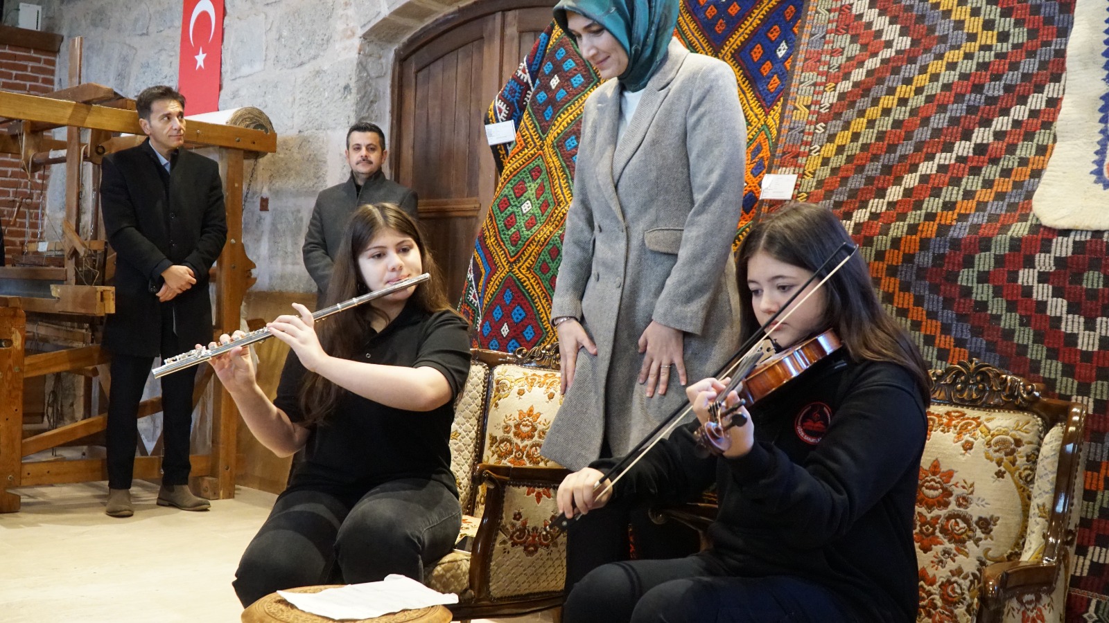 Öğrencilerin yeni adresi: Afyon Vagon!