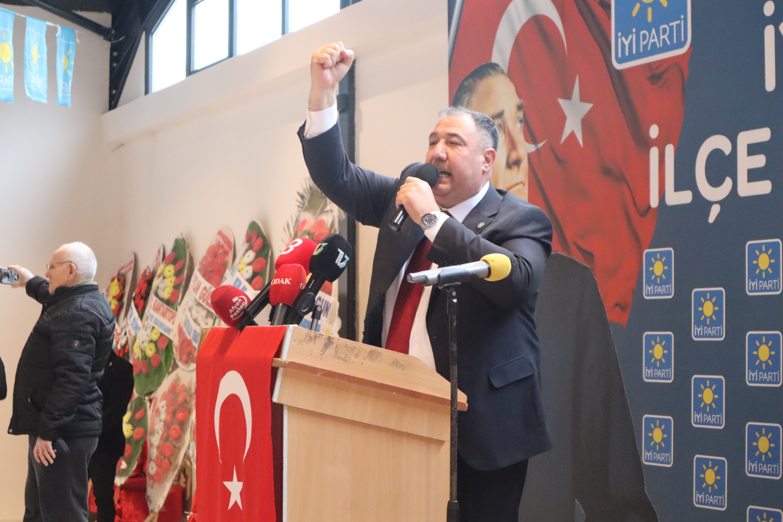 İYİ Parti Afyonkarahisar’da Şov Yaptı!