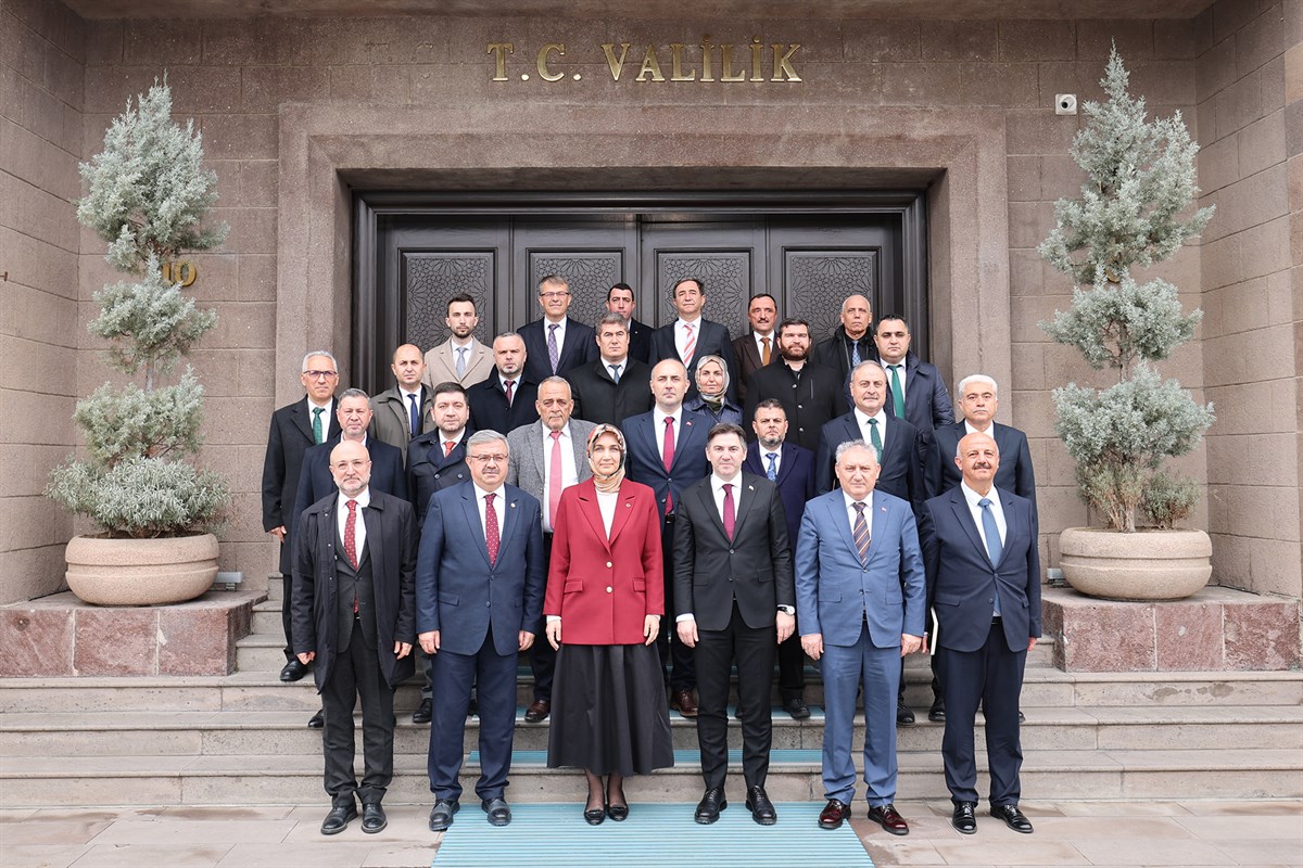 Afyon'da tarımda devrim: jeotermal seracılık OSB için düğmeye basıldı!