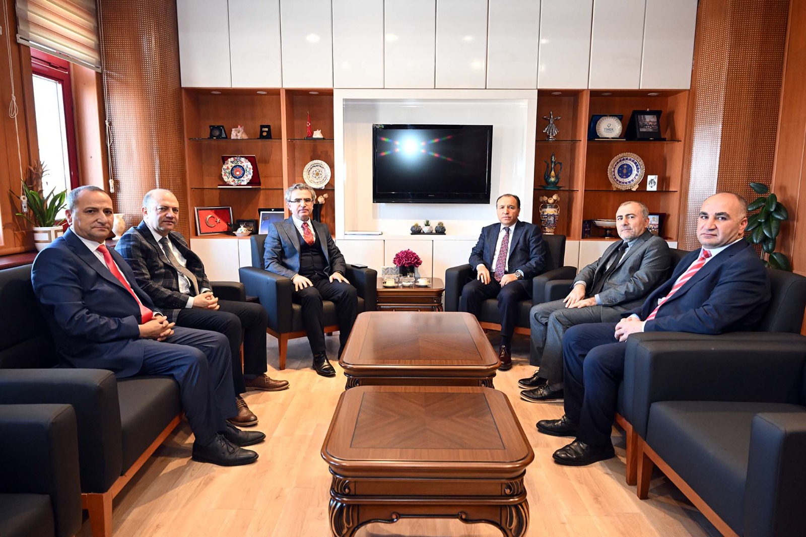 Afyon’da Hükümlülerin Topluma Kazandırılması İçin İşbirliği Protokolleri İmzalandı