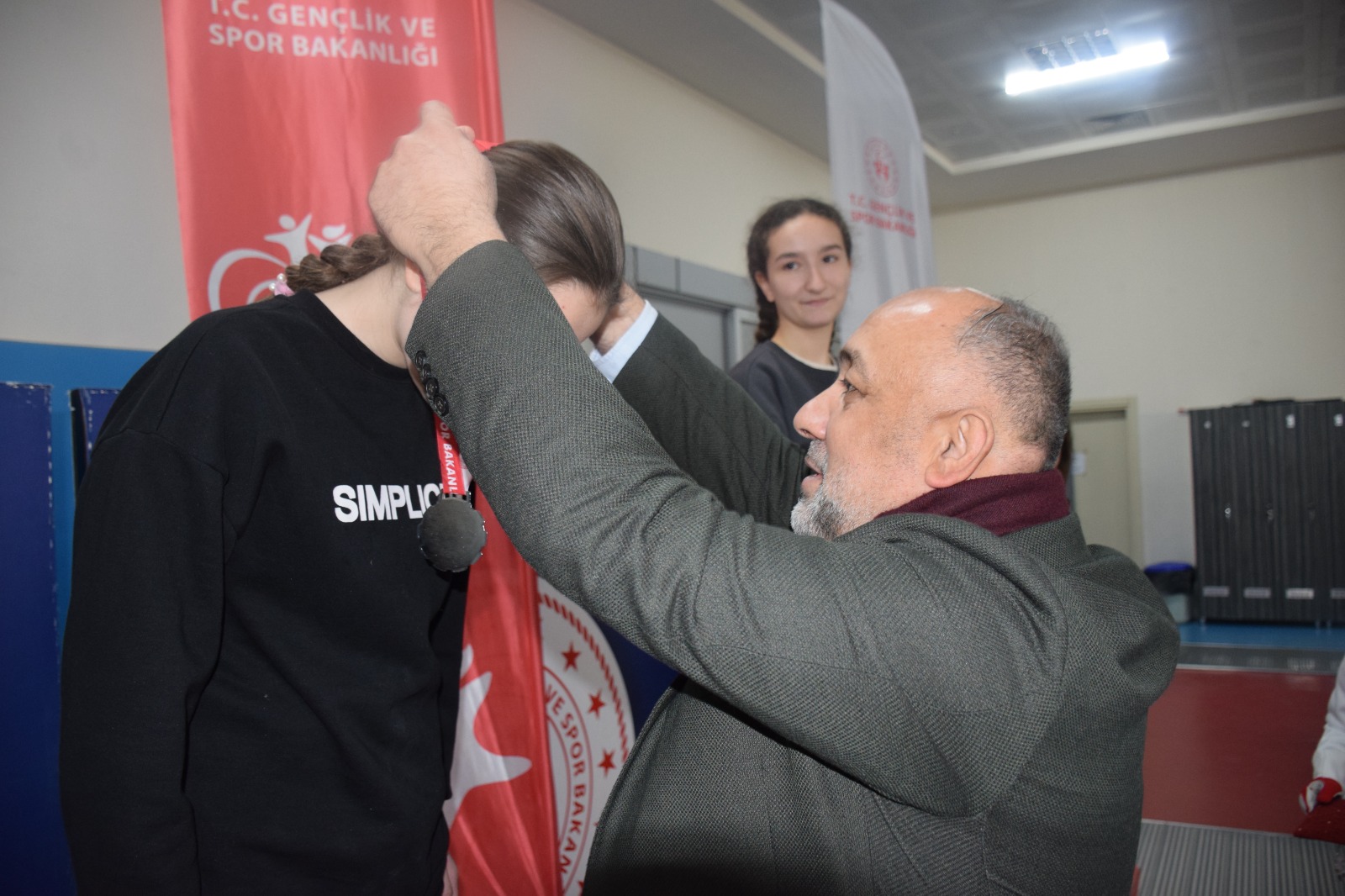  Afyon’da Okul Sporları Eskrim Müsabakaları Tamamlandı