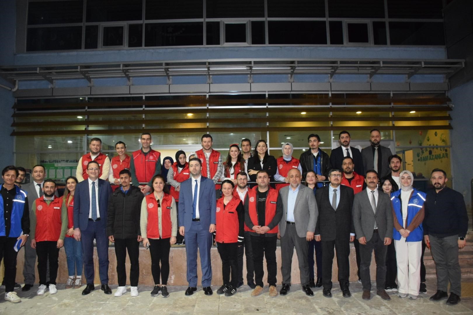 Afyon'da gençlere ÜNİDES programı anlatıldı