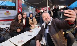 Afyon Valisi Tarihi Uzun Çarşı’da Esnafla Buluştu!