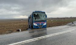 Afyon’da devrilen cezaevi aracındaki yaralanan jandarma ve mahkumların isimleri belli oldu!