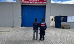 İhaleye fesat karıştırmaktan aranan şahsı Afyon jandarması yakaladı