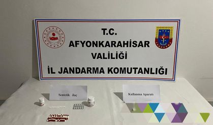 Afyon'da uyuşturucu haplarla yakalanan 3 kişi gözaltına alındı