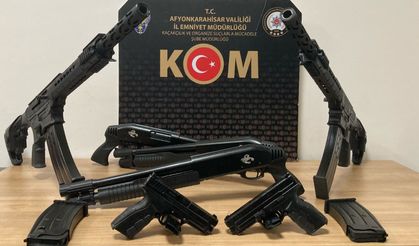 Afyon'da ruhsatsız silahlarla yakalanan 2 kişiden biri tutuklandı